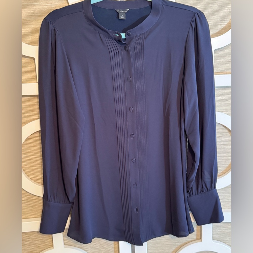 Ann Taylor, “Deep Blue” Blouse, sz SM *Like New! Excellent condition!